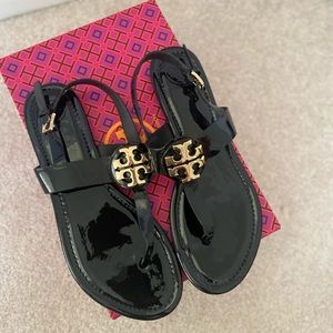 EXCELLENT CONDITION, perfect black TORY BURCH sandals